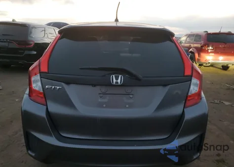 2015 Honda Fit Lx z USA, uszkodzony, nr VIN 3HGGK5H53FM759688